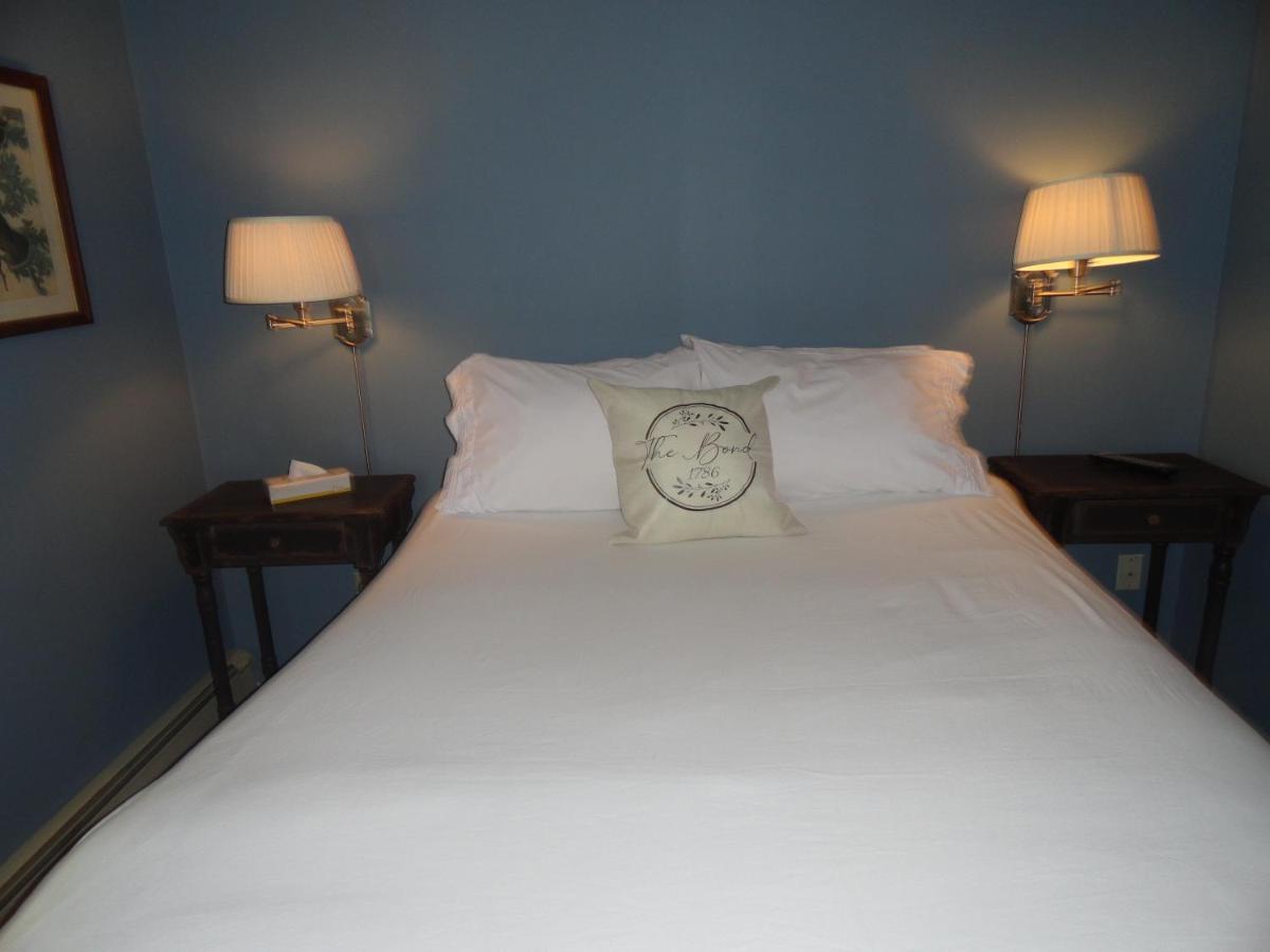 The Bond 1786 Inn (Adults Only) Warrensburg Rum bild